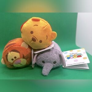 Disney Tsum Tsum Mini 3” Plushies: Winnie the Pooh set of 3!